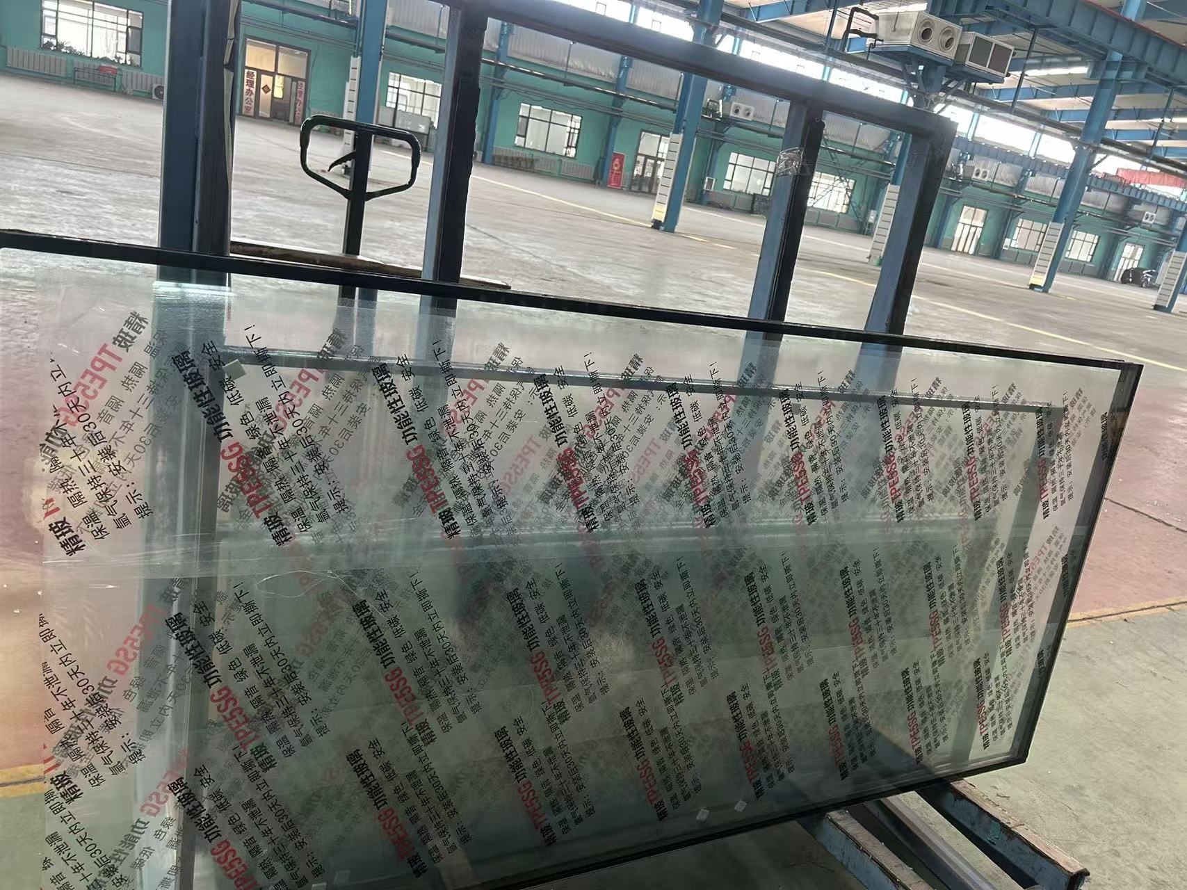 海口市玻璃源头工厂钢化玻璃 - 厂家